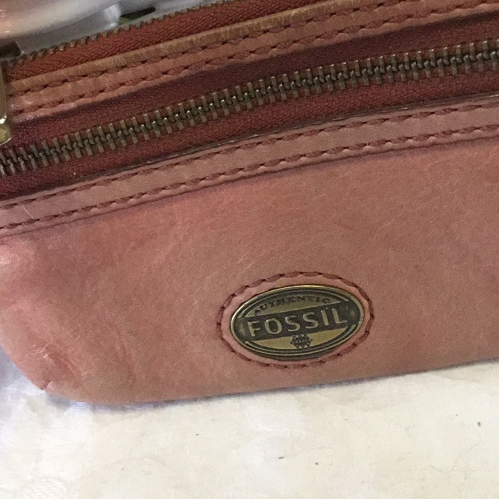 FOSSIL  wallet